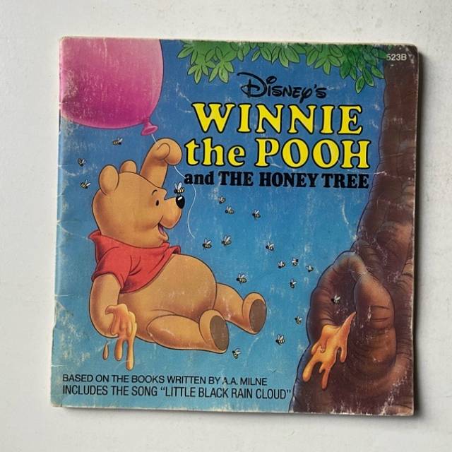 Disney WINNIE the POOH and THE HONEY TREE 52...