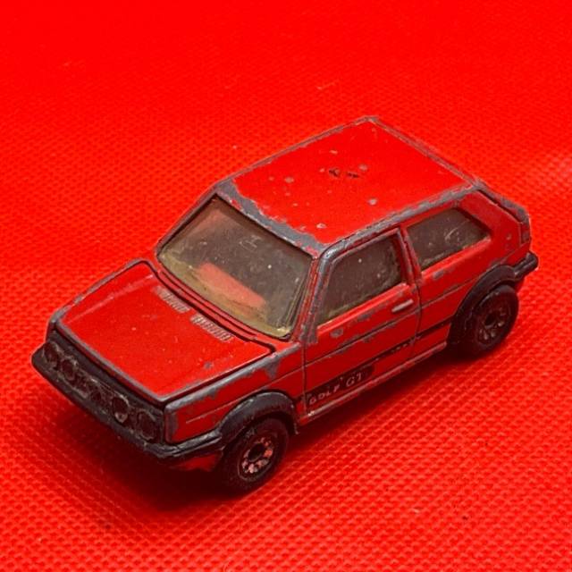 MB VOLKSWAGEN GOLF GTI Red 1985