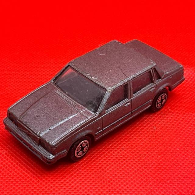 Corgi Grey Volvo 760 Saloon 1980s