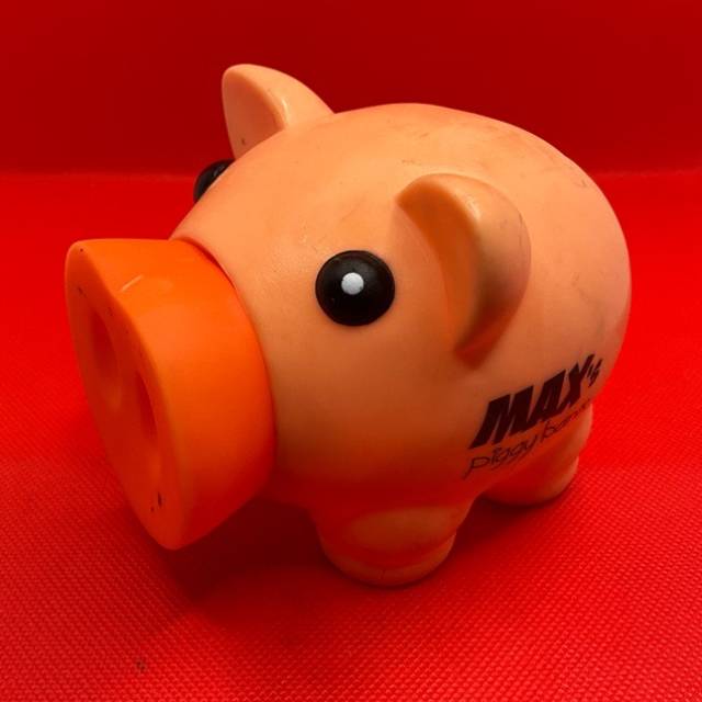 MAX’s Piggy Money Bank