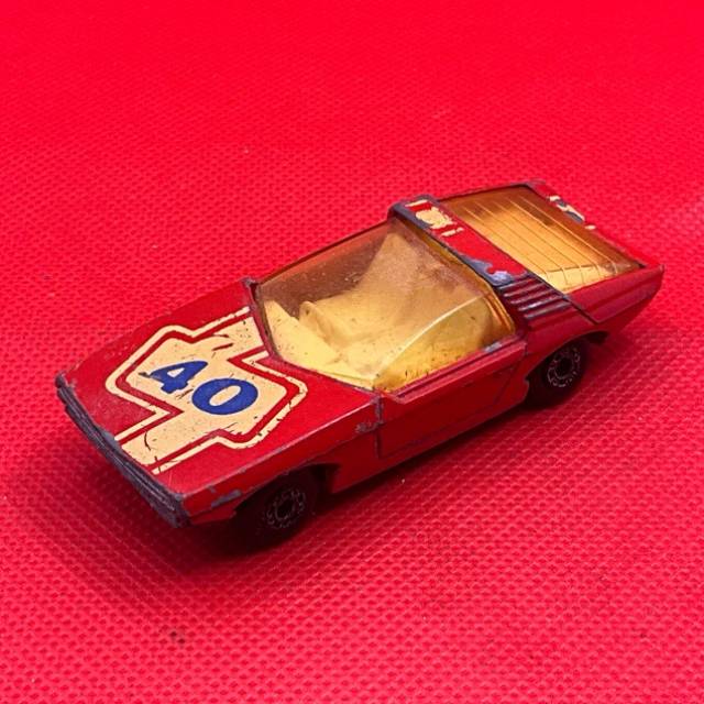 MB Superfast No 40 Vauxhall Guildsman Red 1971