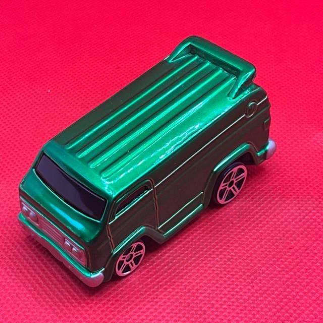 Green Vantasy Maisto VAN