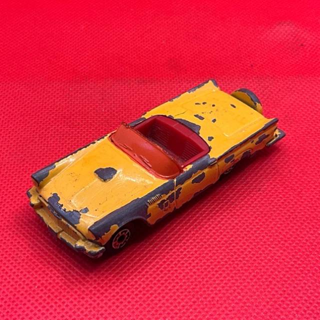 MB 1957 Yellow Thunderbird 1982