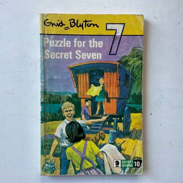 Enid Blyton Puzzle for the Secret Seven 1976