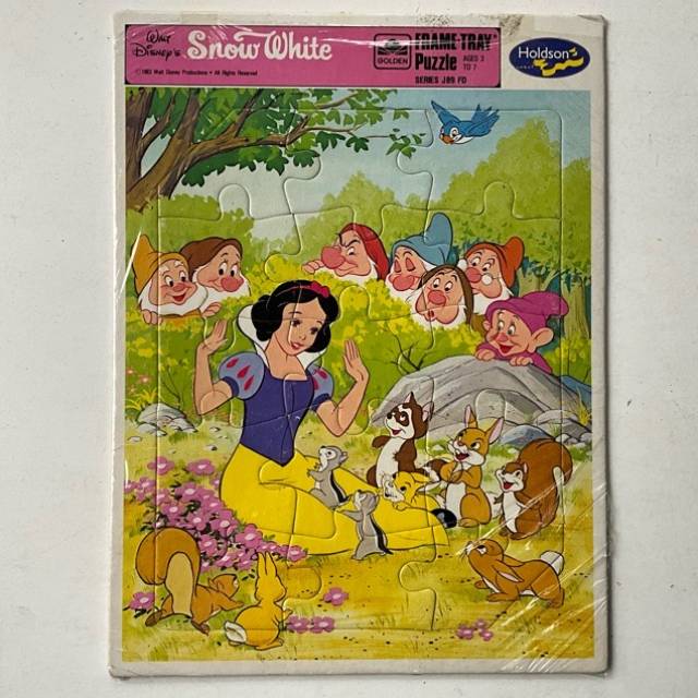 Walt Disneys Snow White frame-tray puzzle Ho...