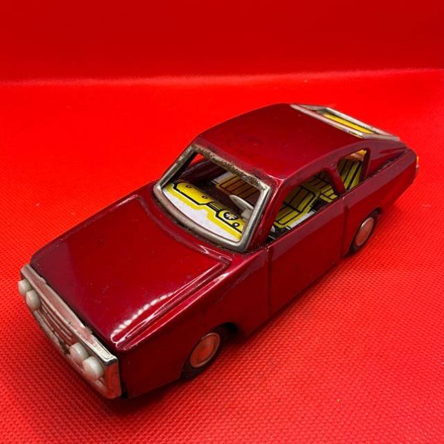 Friction Car Red China Modern Sedan Tin Toy...