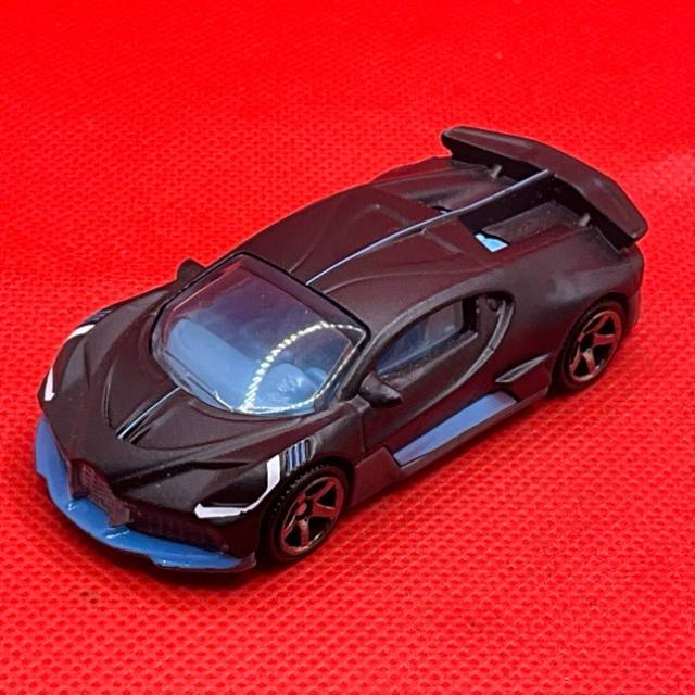 MB Black 2018 Bugatti Divo MB1211 2019