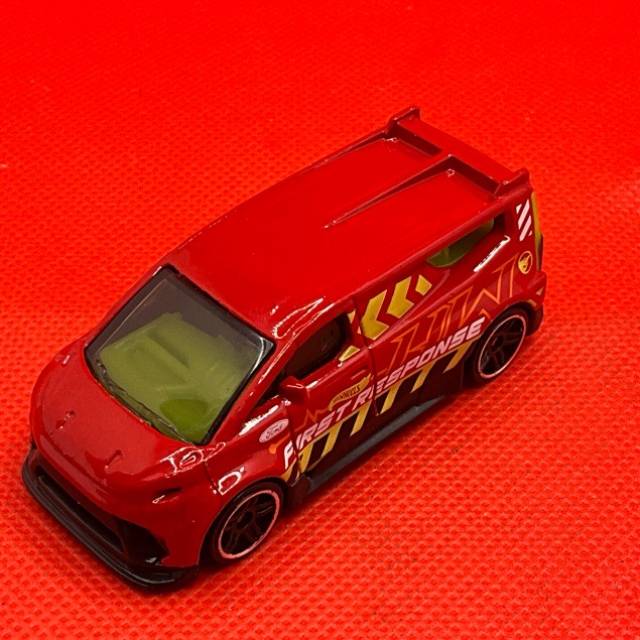HL Red Ford Supervan4 HRY90 2023 Malaysia