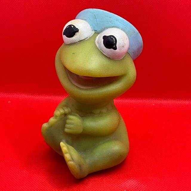 1984 Playschool baby Kermit Squeaky toy Mupp...
